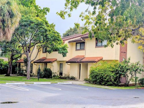 8958-8958 W Sample Rd, Coral Springs, FL, 33065-4435 | Card Image