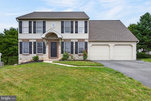 7 Marquis Ct, LITITZ, PA, 17543-7612 | Card Image