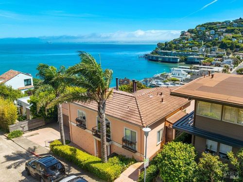 307 North Street, Sausalito, CA, 94965 | Card Image