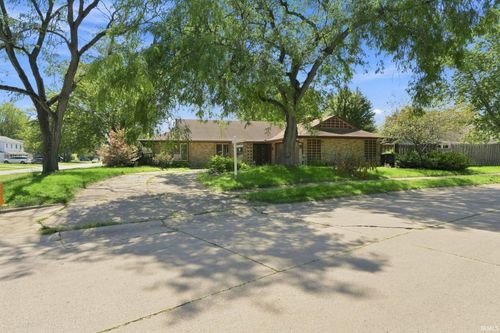 6930 Winnebago Drive, Fort Wayne, IN, 46815 | Card Image