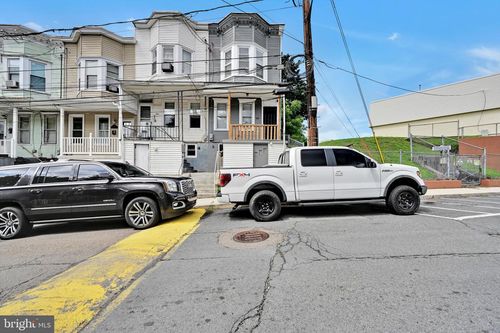 733 N 2nd St, POTTSVILLE, PA, 17901-1713 | Card Image