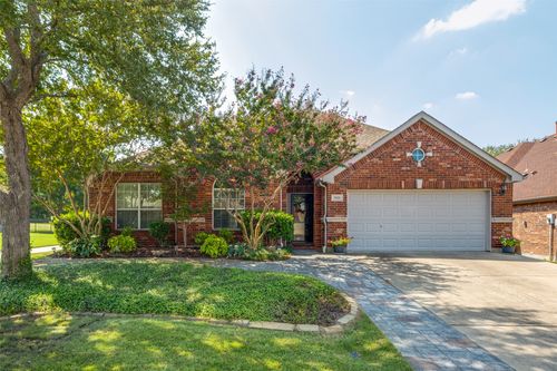 920 Scenic Ranch Cir, Fairview, TX, 75069-1907 | Card Image