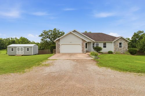 7650 Private Road 2453, West Plains, MO, 65775-5242 | Card Image