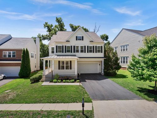 42573 Regal Wood Dr, BRAMBLETON, VA, 20148-5631 | Card Image