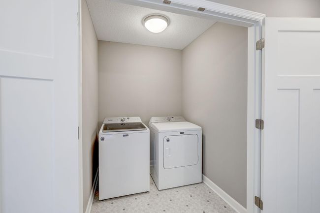 Laundry (appliances not included) | Image 16