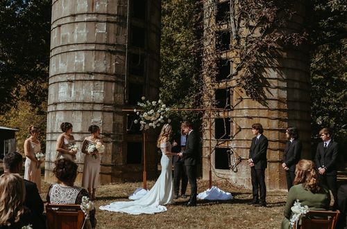 701 Old Johnston City Rd, West Frankfort, IL, 62896-5170 | Card Image