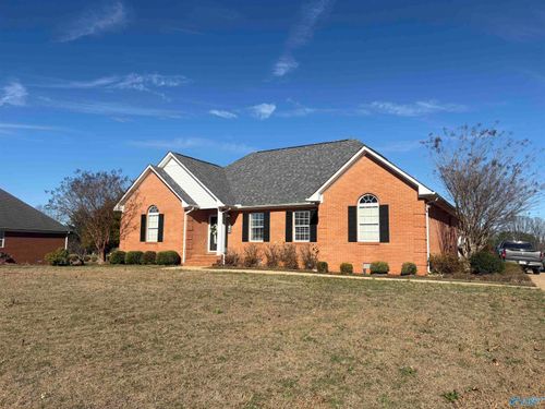 1703 Clara St, Athens, AL, 35611-5422 | Card Image