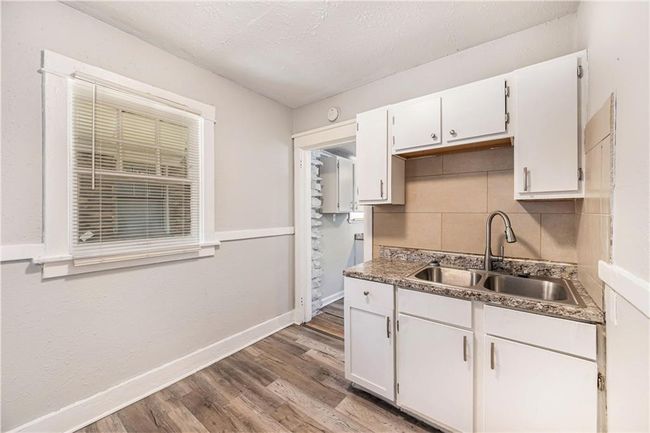 3842 E 68 Th Ter, House other with 2 bedrooms, 2 bathrooms and null parking in Kansas City MO | Image 9