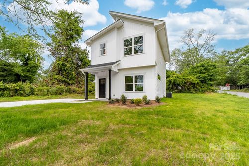 600 Legrand St, Shelby, NC, 28150-5726 | Card Image