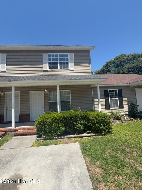 1121 Pueblo Dr, Jacksonville, NC, 28546-8375 | Card Image