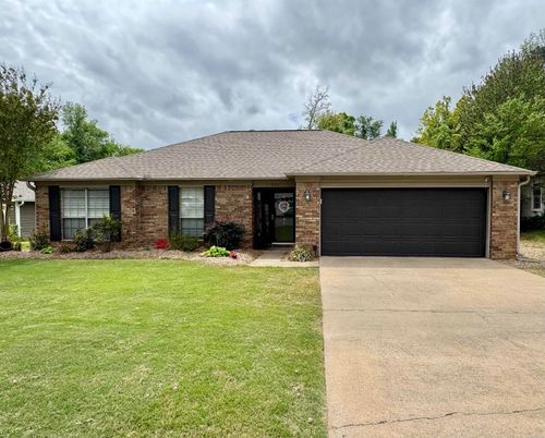 921 Fox Rdg, Benton, AR, 72019-1995 | Card Image