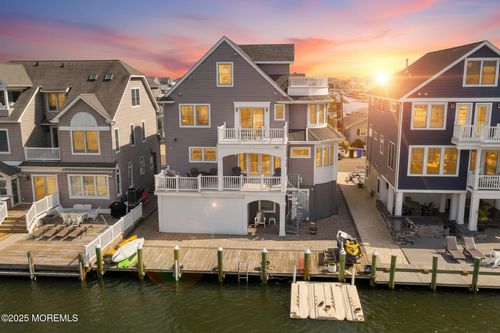 417 Delray Dr, Lavallette, NJ, 08735-3004 | Card Image