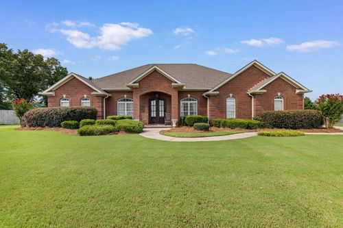 106 Gibbs Ct, Tuscumbia, AL, 35674-4365 | Card Image