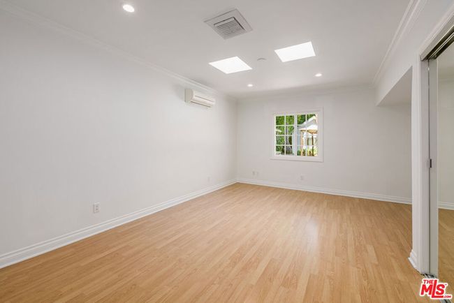 8760 White Oak Ave, House other with 4 bedrooms, 4 bathrooms and 2 parking in Sherwood Forest CA | Image 27