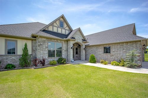 440 Megan Lane, Blanchard, OK, 73010 | Card Image