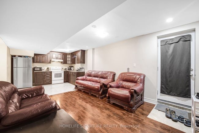 50 Marbleseed Cres, House other with 6 bedrooms, 4 bathrooms and 4 parking in Brampton ON | Image 38