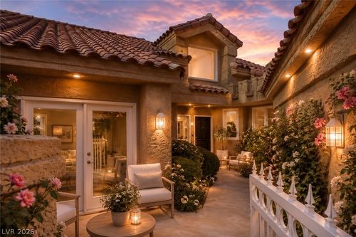 5008 Shoal Creek Cir, Las Vegas, NV, 89113-1201 | Card Image