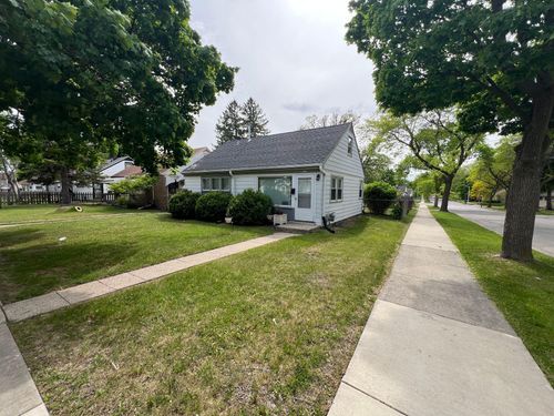 5279 N 44th St, Milwaukee, WI, 53218-3414 | Card Image