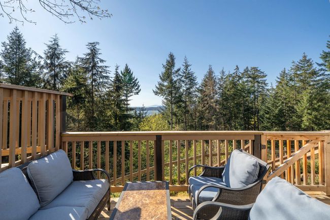 1557 White Sails Dr, House other with 3 bedrooms, 3 bathrooms and 4 parking in Bowen Island BC | Image 22