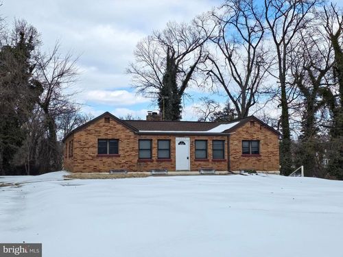 5110 S Barnaby Rd, Temple Hills, MD, 20748-5842 | Card Image