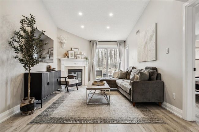 123 - 2110 Cleaver Ave, Condo with 2 bedrooms, 1 bathrooms and null parking in Burlington ON | Image 14