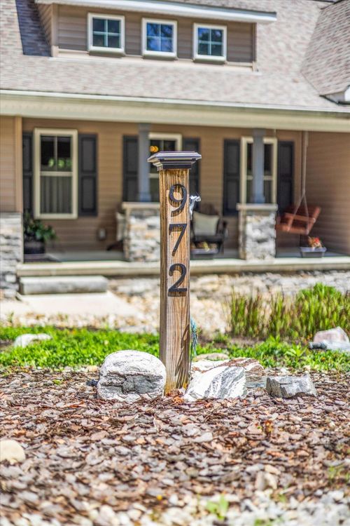 972 Sauk Ln, Sugar Grove, OH, 43155 | Card Image