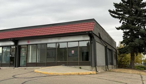 {{alt}} | Card Image