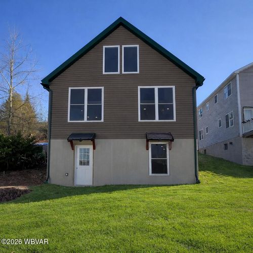2227 Riverside Dr, S Williamsport, PA, 17702-6832 | Card Image