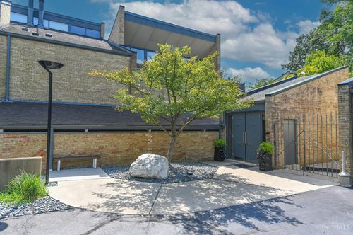 2019 Calvin Cliff St, Cincinnati, OH, 45206-2805 | Card Image