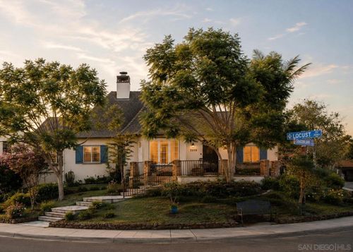 3030 Locust Street, San Diego, CA, 92110 | Card Image