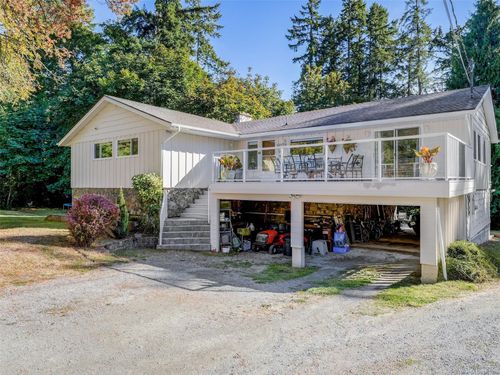 1021 Tatlow Rd, North Saanich, BC, V8L5P3 | Card Image