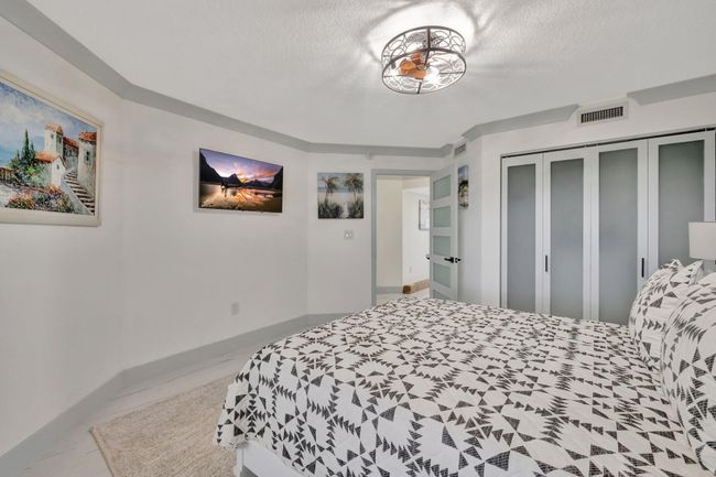 APT-9-3 - 5051 N Highway A1a, Condo with 3 bedrooms, 2 bathrooms and null parking in Hutchinson Island FL | Image 29