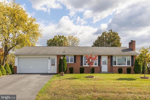 204 Ridge Rd, WINCHESTER, VA, 22602-7427 | Card Image