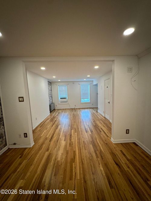3-78 4th Place, Brooklyn, NY, 11231 | Card Image