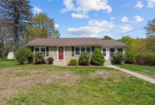 56 Litzen Rd, North Smithfield, RI, 02896-7911 | Card Image