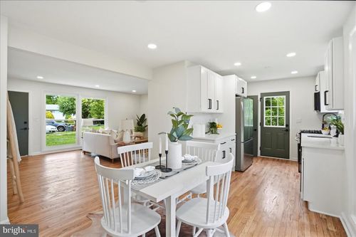 2505 Lakewood Ct, BALTIMORE, MD, 21234-2925 | Card Image