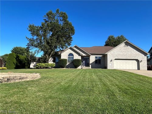 8707 Fairweather Trl, Poland, OH, 44514-5841 | Card Image