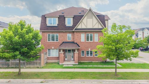 27 Midhope Way, Brampton, ON, L6Y5W6 | Card Image