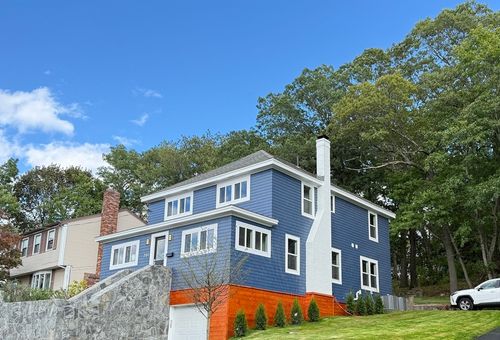 281 Forest St, Arlington, MA, 02474-1364 | Card Image