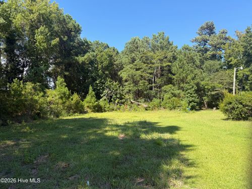 924 Main St Ext, Swansboro, NC, 28584 | Card Image
