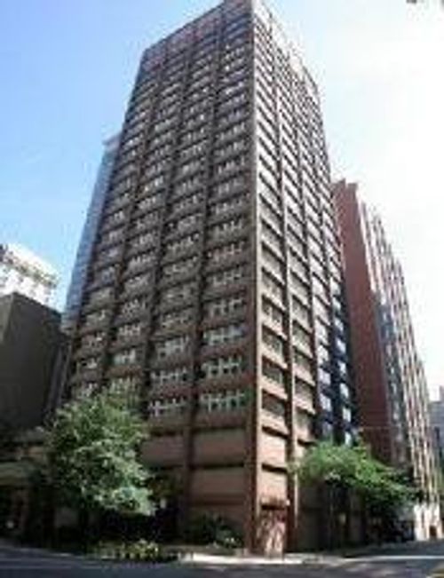 apt-802-247 Chestnut St, Chicago, IL, 60611-2475 | Card Image