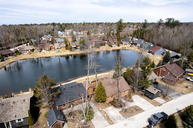 30 Cabin Cres, House other with 3 bedrooms, 1 bathrooms and 2 parking in Wasaga Beach ON | Image 33