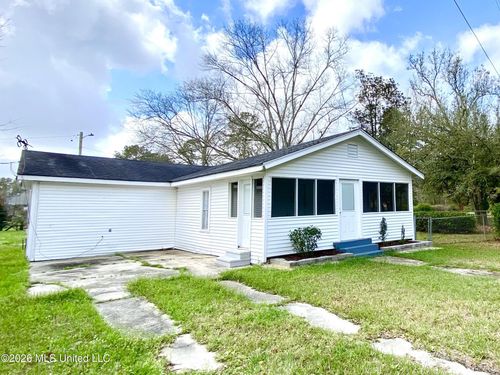 149 Grover Barrett Rd, Picayune, MS, 39466-7561 | Card Image