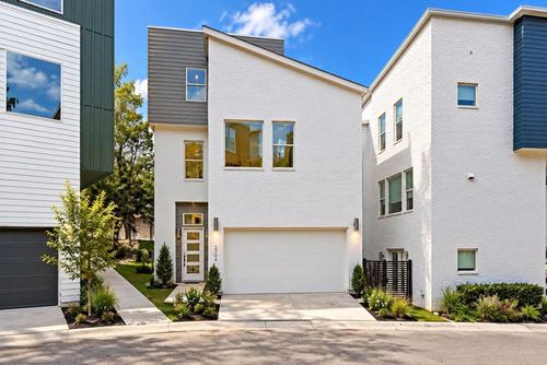 2704 Estonia Path, Austin, TX, 78741 | Card Image