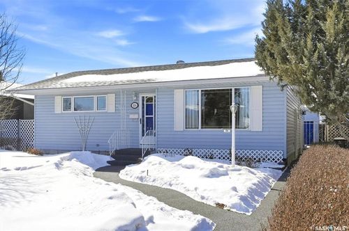 106 Laurentian Dr, Saskatoon, SK, S7H4M2 | Card Image