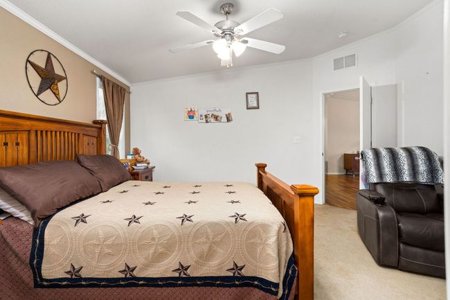 Only the bedrooms have carpets ! Primary bedroom does have its own bathroom also | Image 23