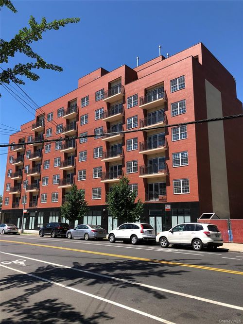 3f-71-66 Parsons Blvd, Fresh Meadows, NY, 11365-4506 | Card Image