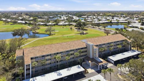 813-813 Wexford Blvd, VENICE, FL, 34293-4340 | Card Image