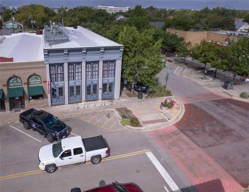 ste-200-117 East St, Hutto, TX, 78634-2499 | Card Image