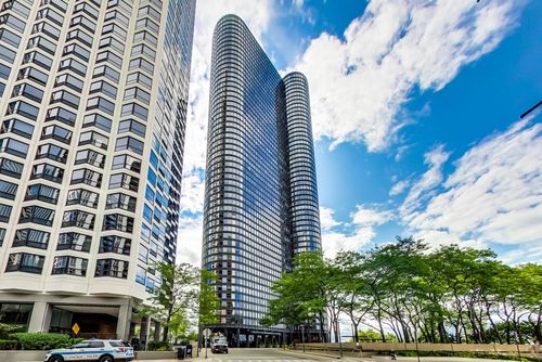 apt-310-155 Harbor Dr, Chicago, IL, 60601-7386 | Card Image